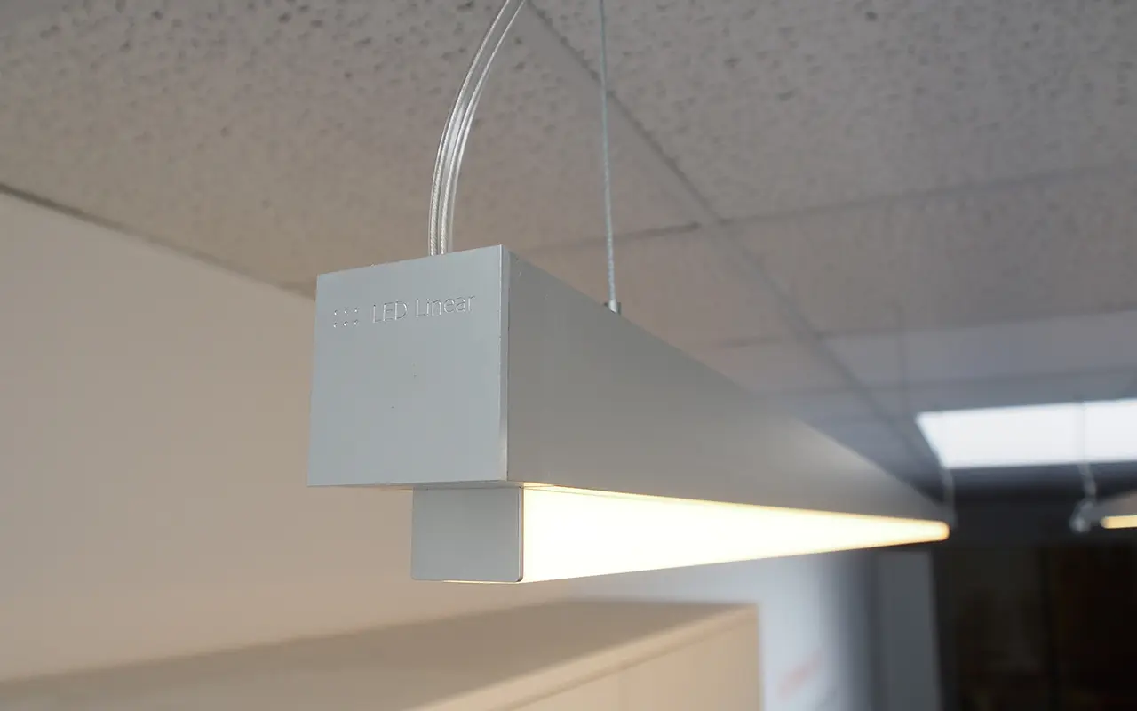 LED LINEAR XOOMINAIRE 4242