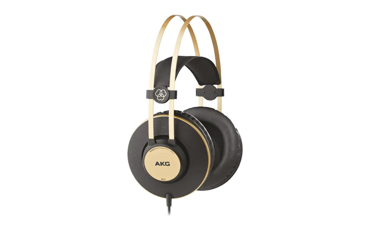 AKG K92