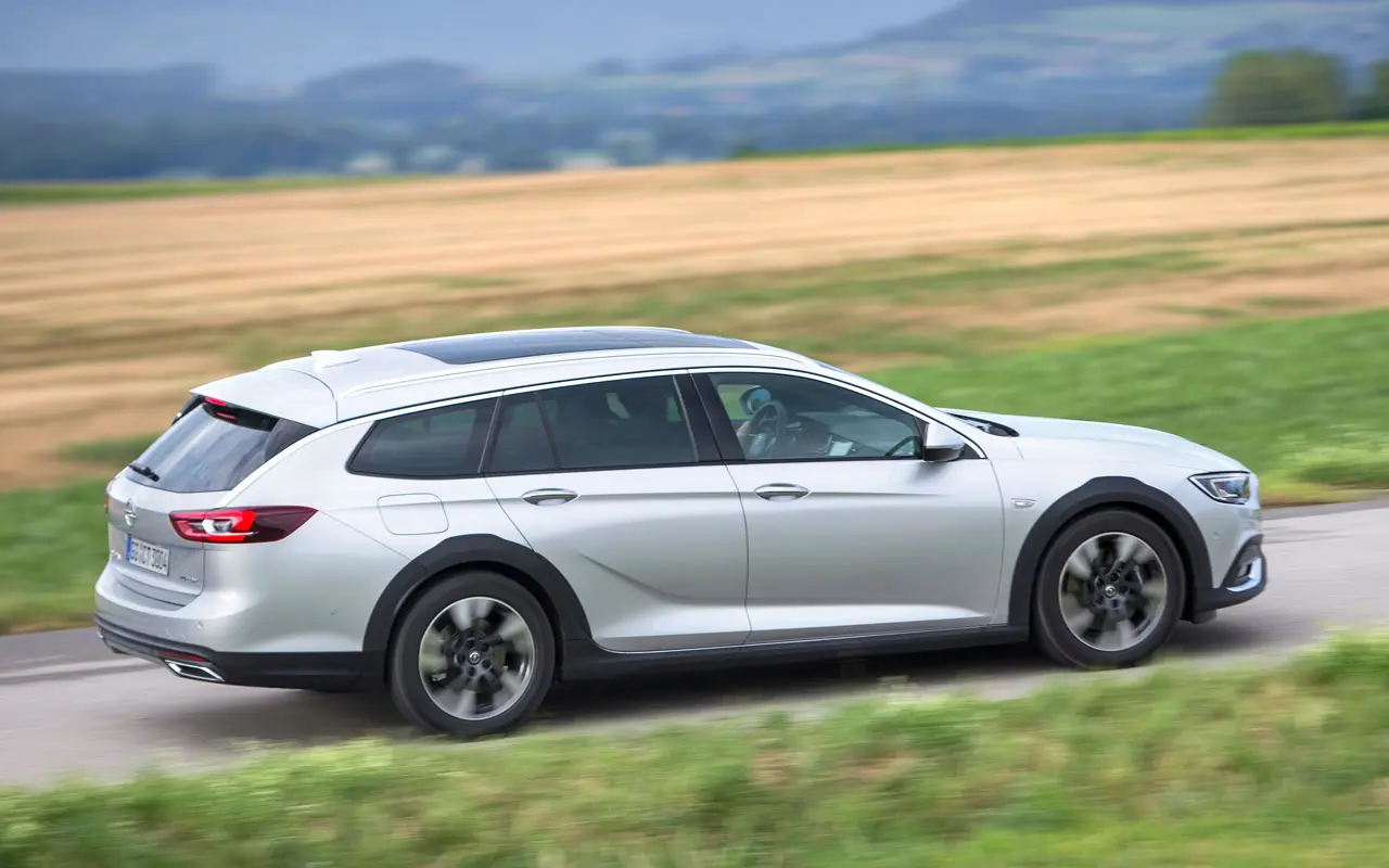 Opel Insignia Country Tourer