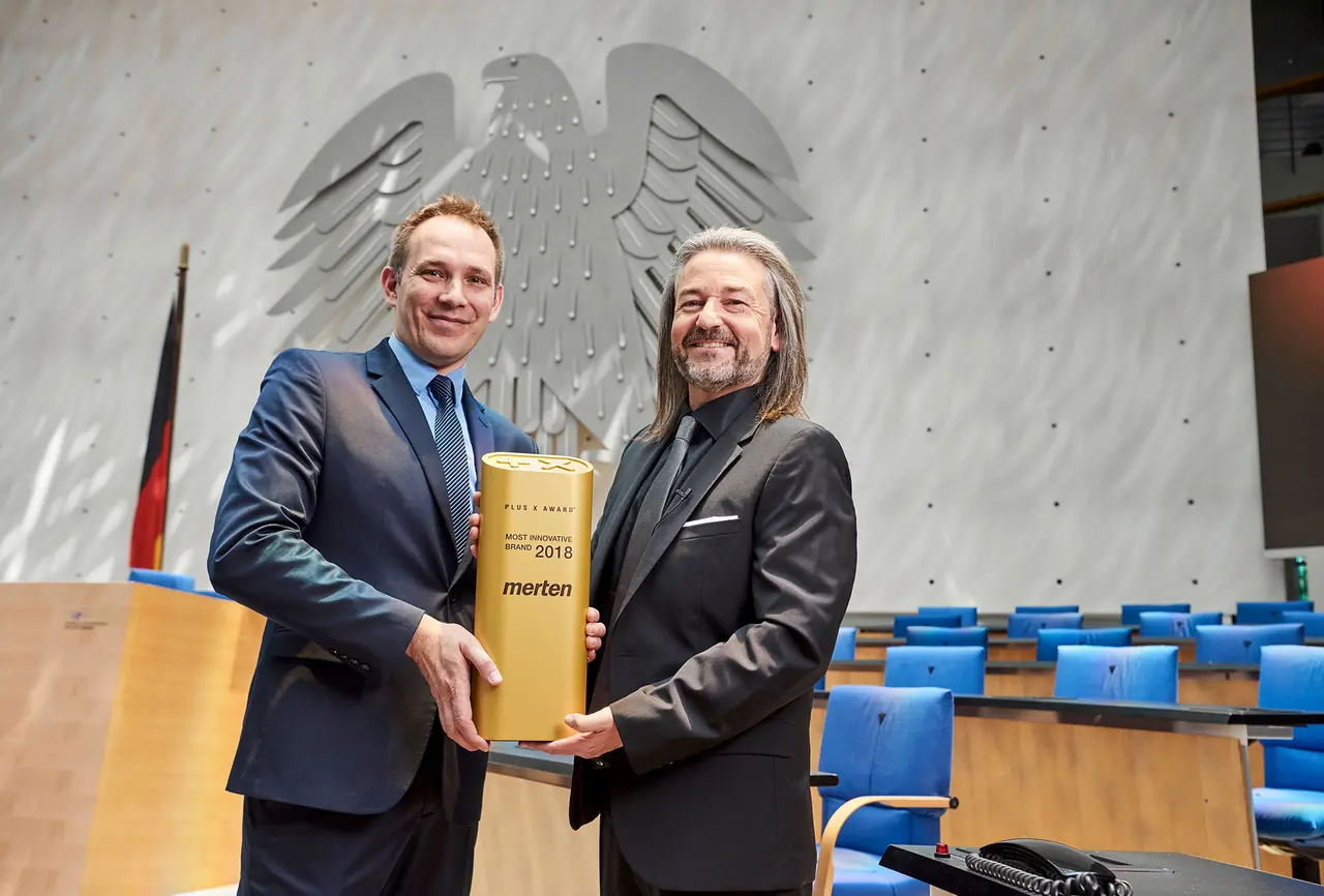 The award handed to Merten