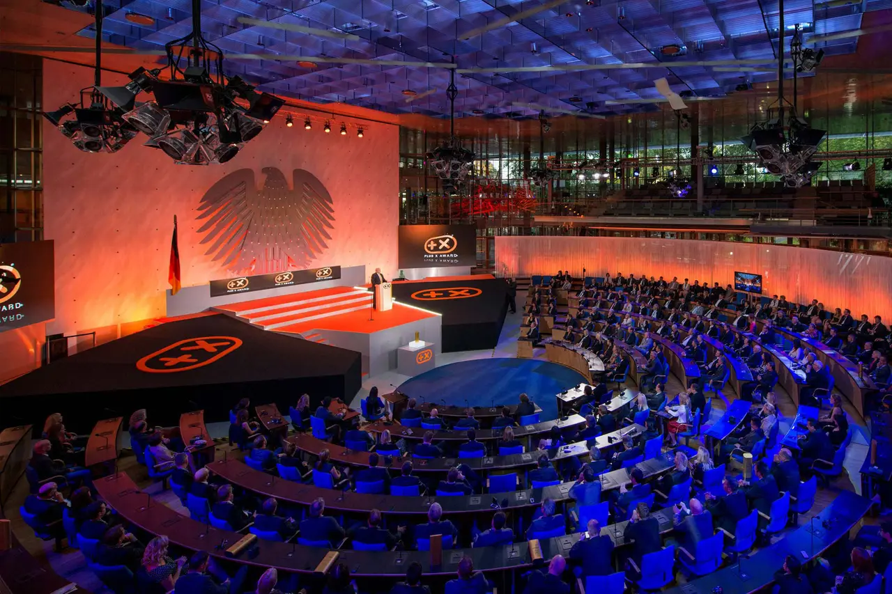 The packed plenary chamber during the award ceremony