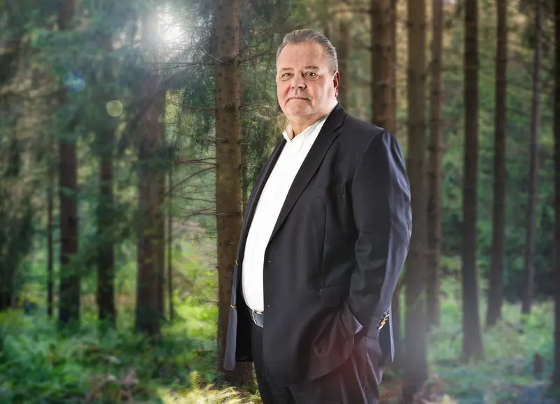 Helmut Geltner, the Plus X Award’s sustainability ambassador, in a forest