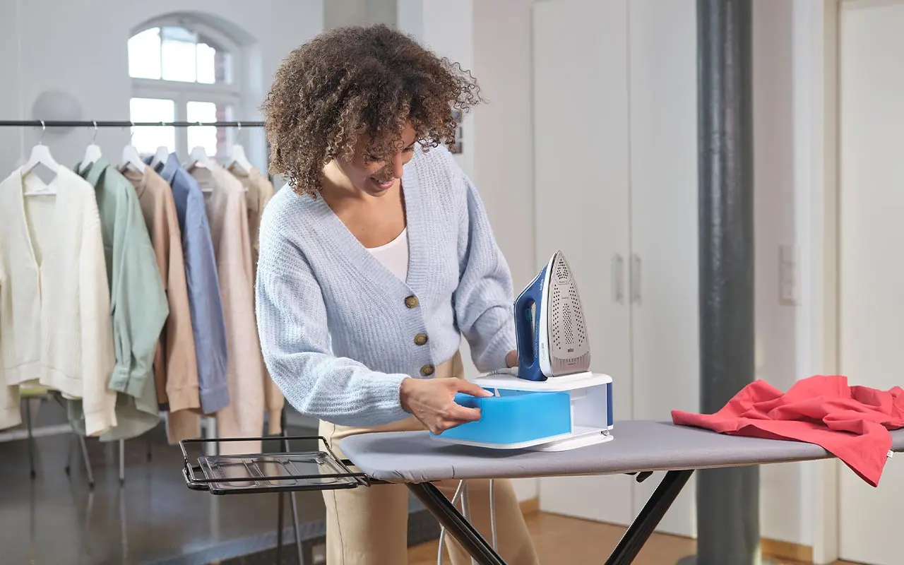 Braun CareStyle Compact Pro Steam Station