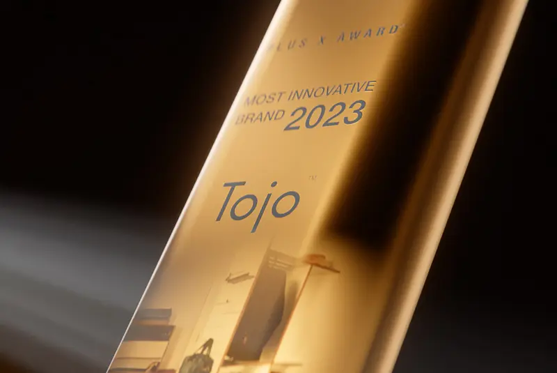 Tojo — Einrichtung