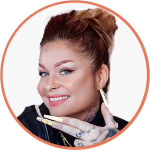 Porträt von Jezz Gross, Content Creator und Mitglied der Jury des Plus X Award Cosmetics