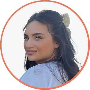 Porträt von Vanutschi, Content Creator und Mitglied der Jury des Plus X Award Cosmetics