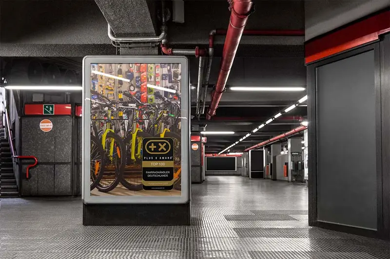 Plakat mit dem Siegel „Top 100 Fahrradhändler Deutschlands“