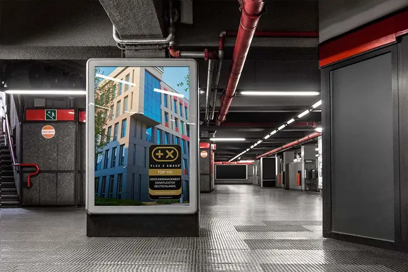 Plakat mit dem Siegel „Top 100 Gebäudemanagement Dienstleister Deutschlands“